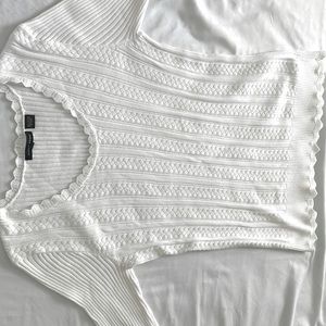 White skin tight long sleeve shirt